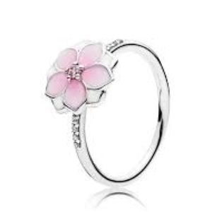 Elegant Pink Flower Ring